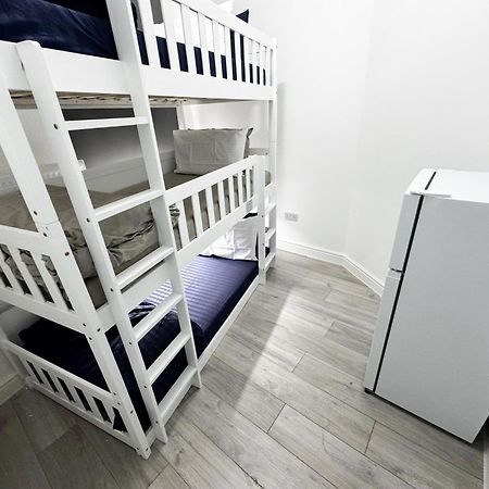 149 Budget Guesthouse Лондон Екстер'єр фото