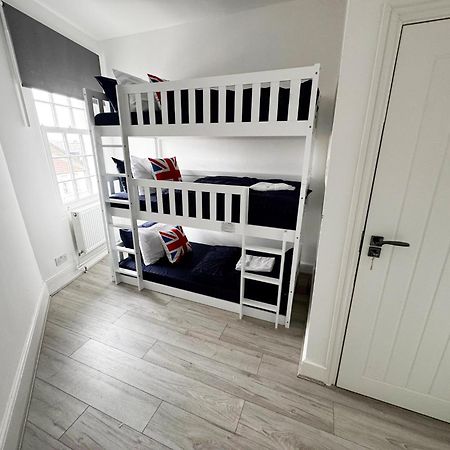 149 Budget Guesthouse Лондон Екстер'єр фото